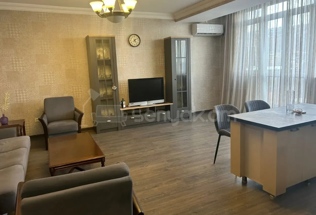2 Սենյականոց Բնակարան, 52քմ, 9/11 հարկ, Դիզայներական Վերանորոգված, Կահավորված, Արևկող