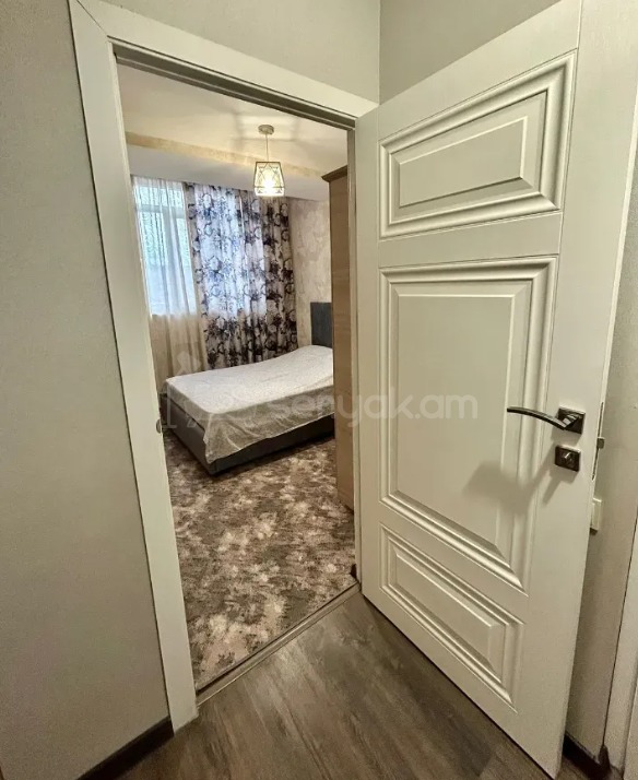 2 Սենյականոց Բնակարան, 52քմ, 9/11 հարկ, Դիզայներական Վերանորոգված, Կահավորված, Արևկող