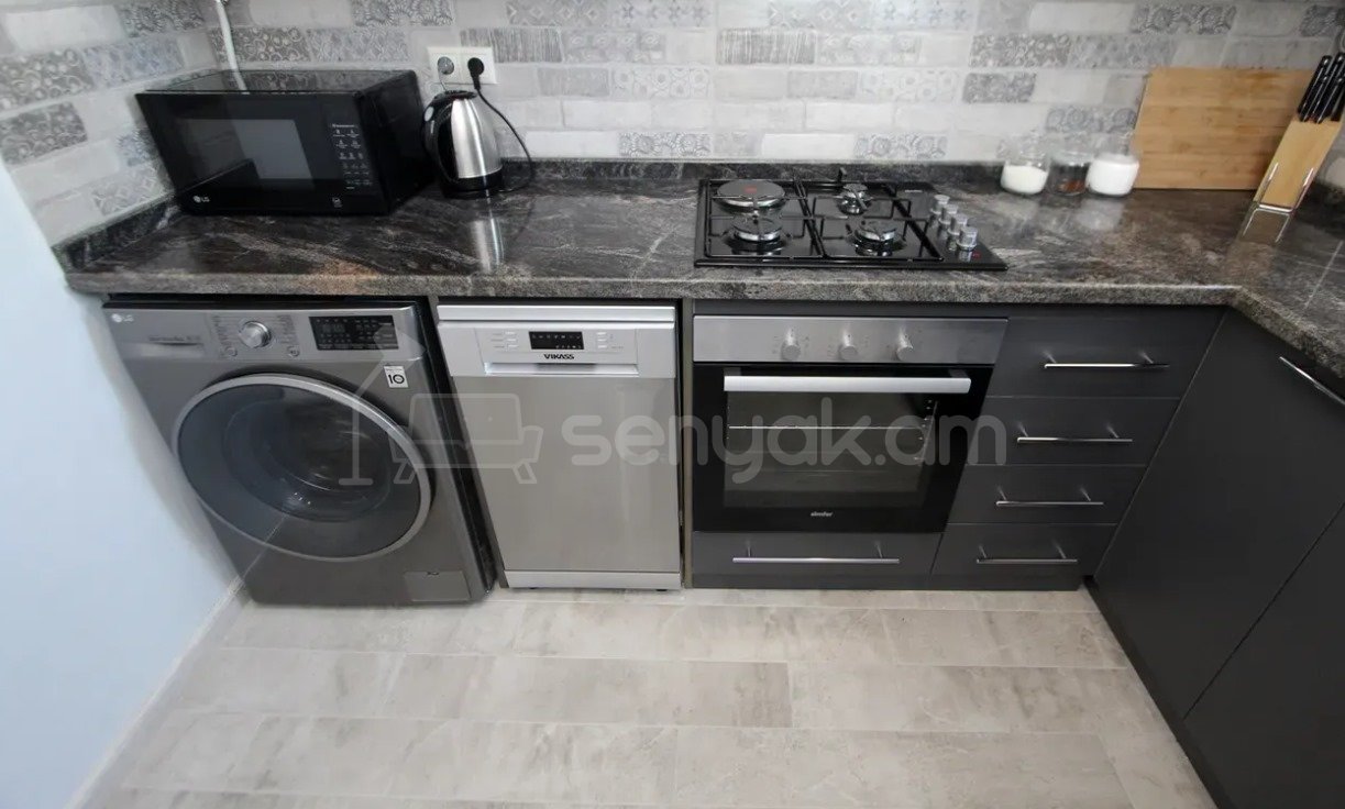 4 Սենյականոց Բնակարան Նորակառույցում, 105քմ, 7/11 հարկ, Կապիտալ Վերանորոգված, Կահավորված, Արևկող