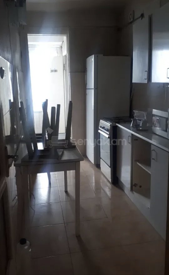 3 Սենյականոց Բնակարան, 75քմ, 4/9 հարկ, Նորմալ Վիճակում, Կահավորված