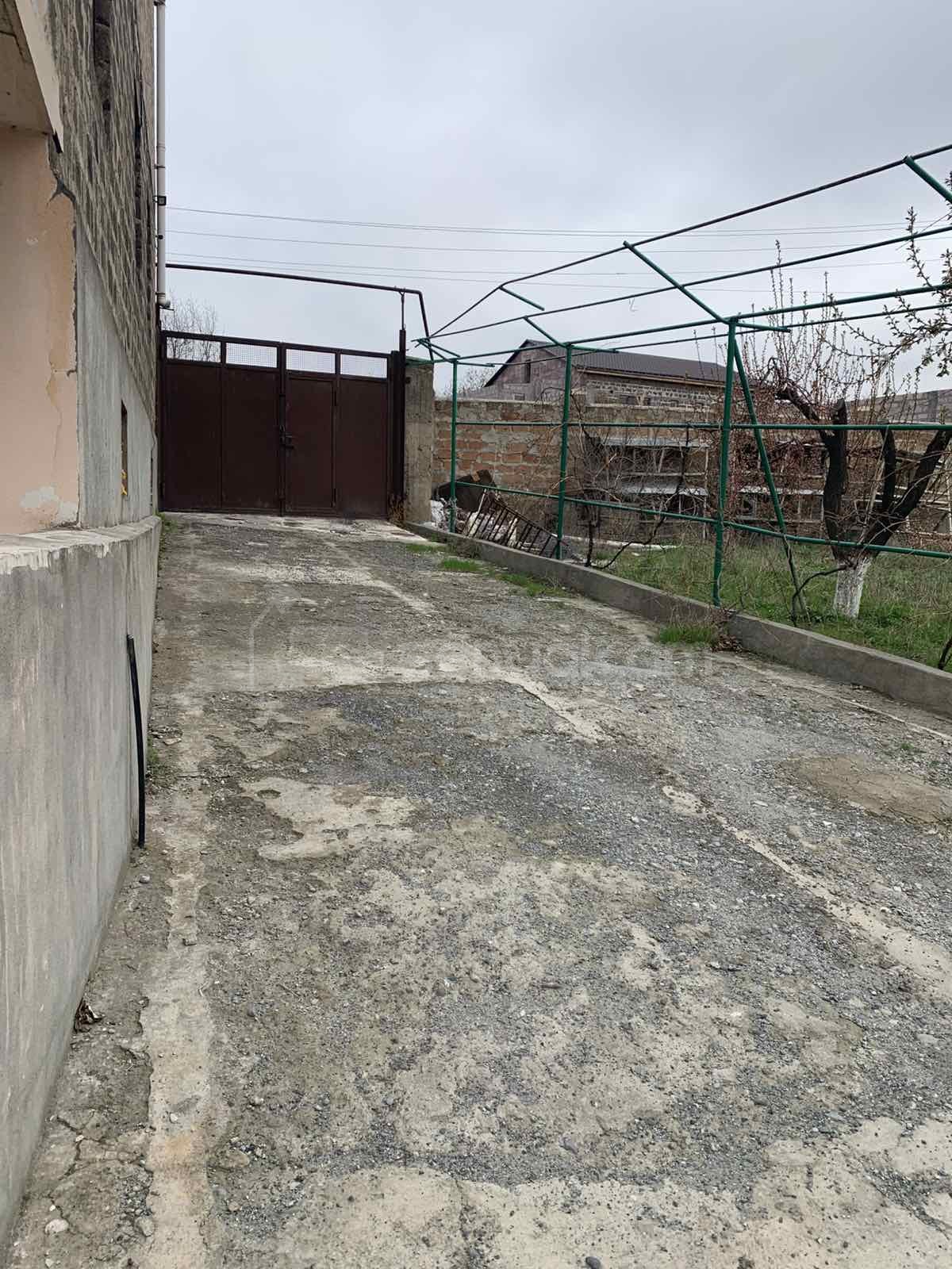 7 Սենյականոց Շքեղ Առանձնատուն, 400քմ