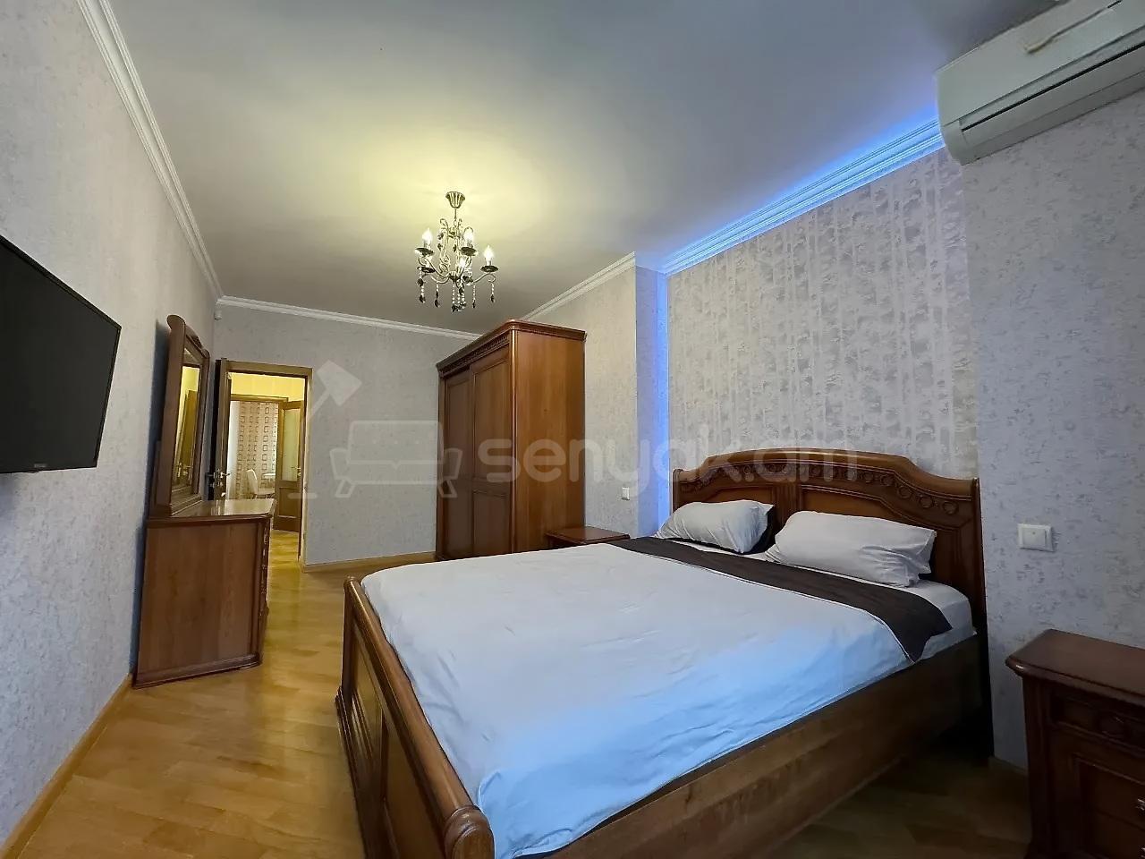 2 Սենյականոց Բնակարան Քարե Շենքում, 60քմ, 3/5 հարկ, Կապիտալ Վերանորոգված
