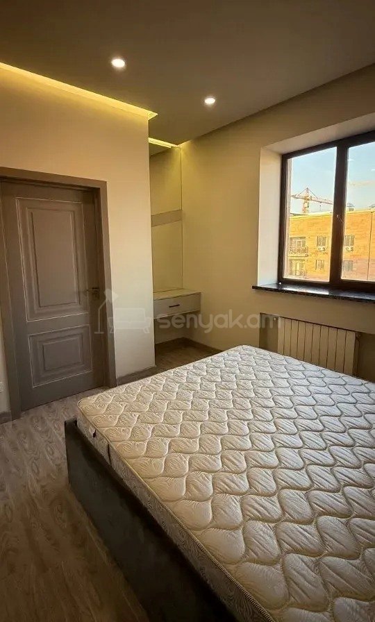 2 Սենյականոց Բնակարան Նորակառույցում, 68քմ, 15/18 հարկ, Դիզայներական Վերանորոգված, Կահավորված, Արևկող