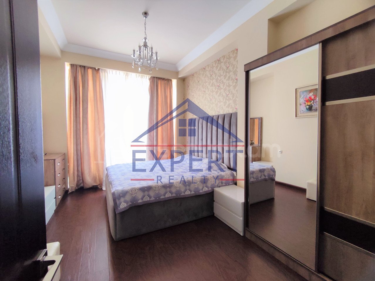 4 Սենյականոց Բնակարան Նորակառույցում, 151քմ, 7/11 հարկ, Կապիտալ Վերանորոգված