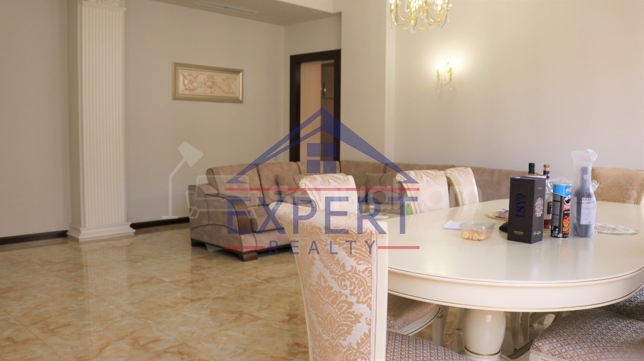 4 Սենյականոց Բնակարան Նորակառույցում, 151քմ, 7/11 հարկ, Կապիտալ Վերանորոգված