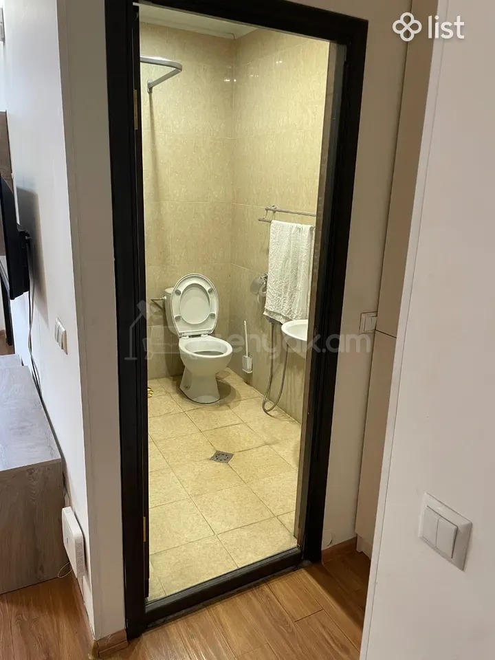 2 Սենյականոց Բնակարան, 50քմ, 11/15 հարկ, Կապիտալ Վերանորոգված, Կահավորված
