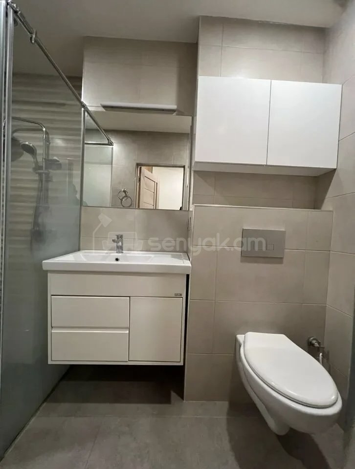 1 Սենյականոց Բնակարան Նորակառույցում, 40քմ, 3/18 հարկ, Կապիտալ Վերանորոգված, Կահավորված, Արևկող