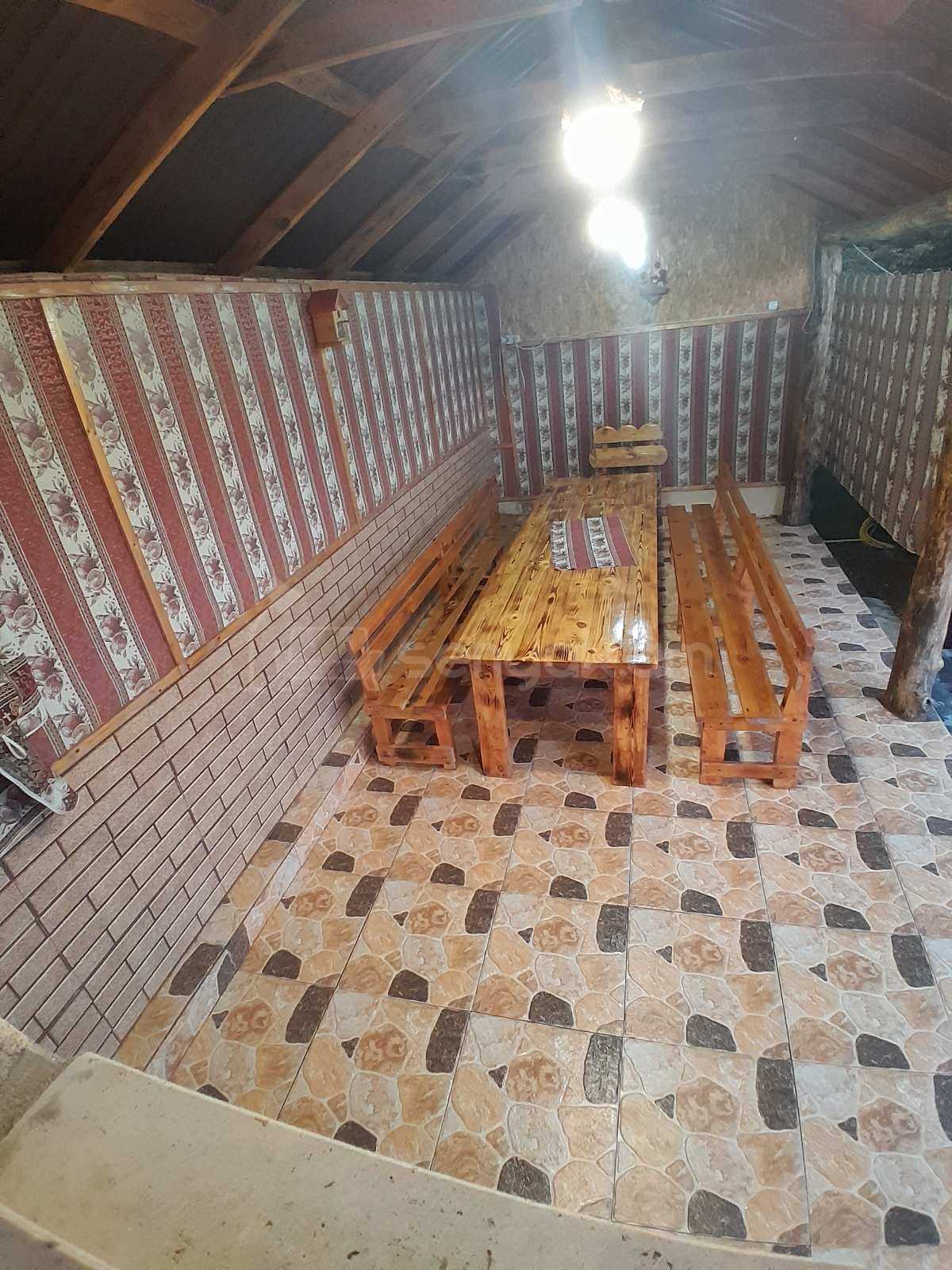 4 Սենյականոց Շքեղ Առանձնատուն, 180քմ, Լողավազանով