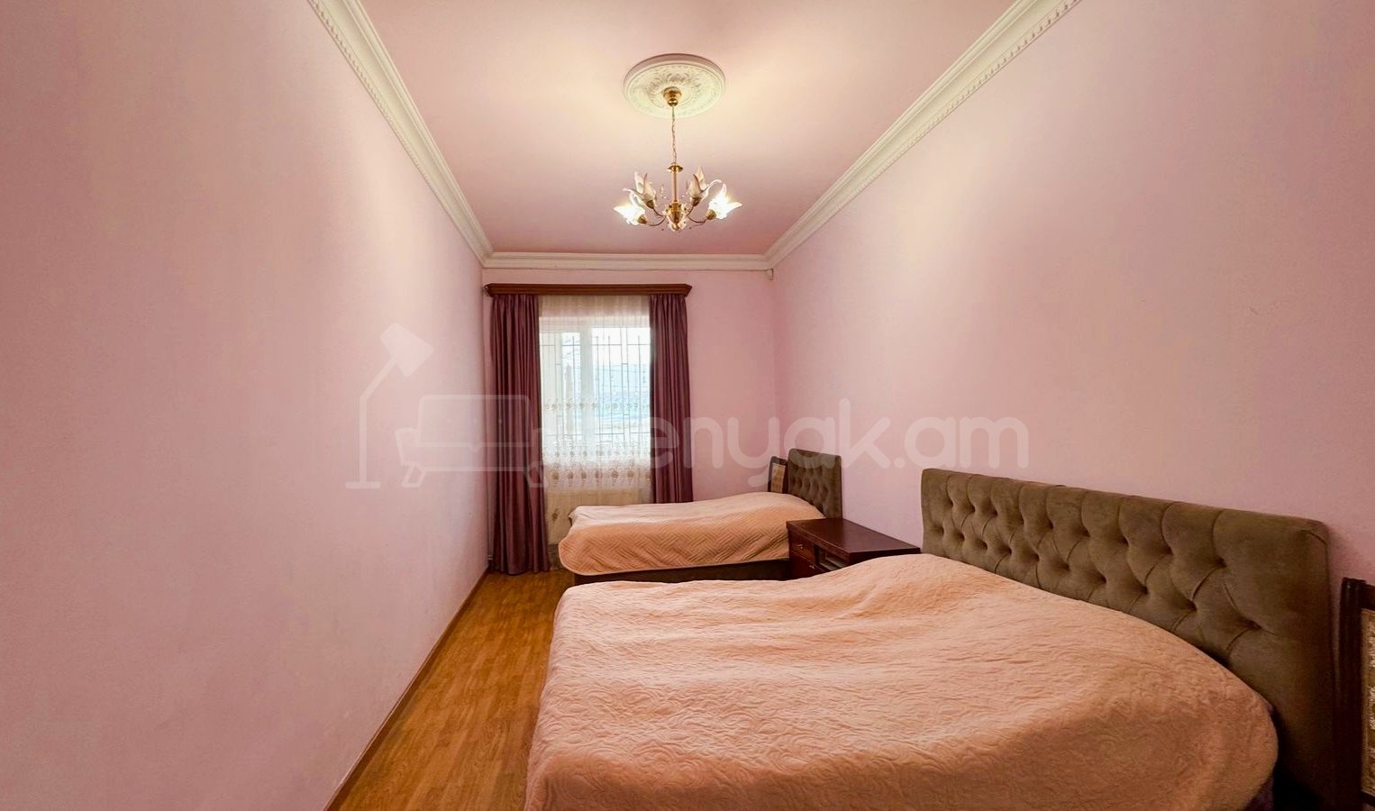 7 Սենյականոց Շքեղ Առանձնատուն, 200քմ, Լողավազանով