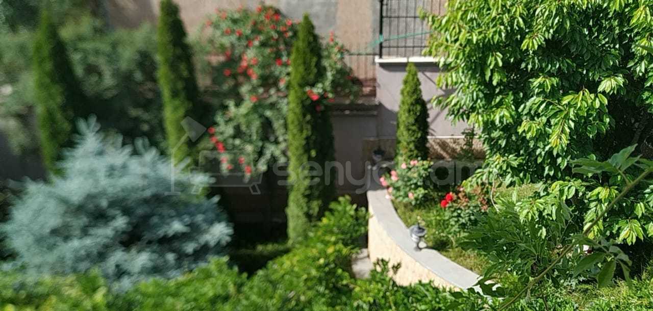 5 Սենյականոց Շքեղ Առանձնատուն, 200քմ, Լողավազանով