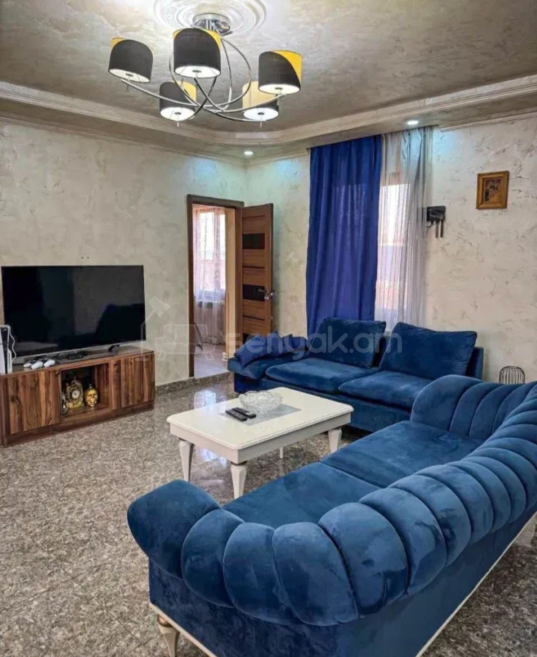 5 Սենյականոց Շքեղ Առանձնատուն, 200քմ, Լողավազանով