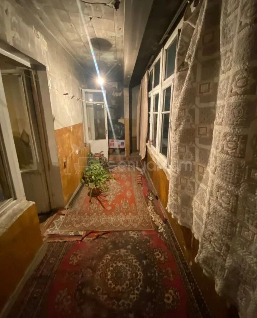 2 Սենյականոց Բնակարան Քարե Շենքում, 56քմ, 5/5 հարկ, Պետական Վիճակում