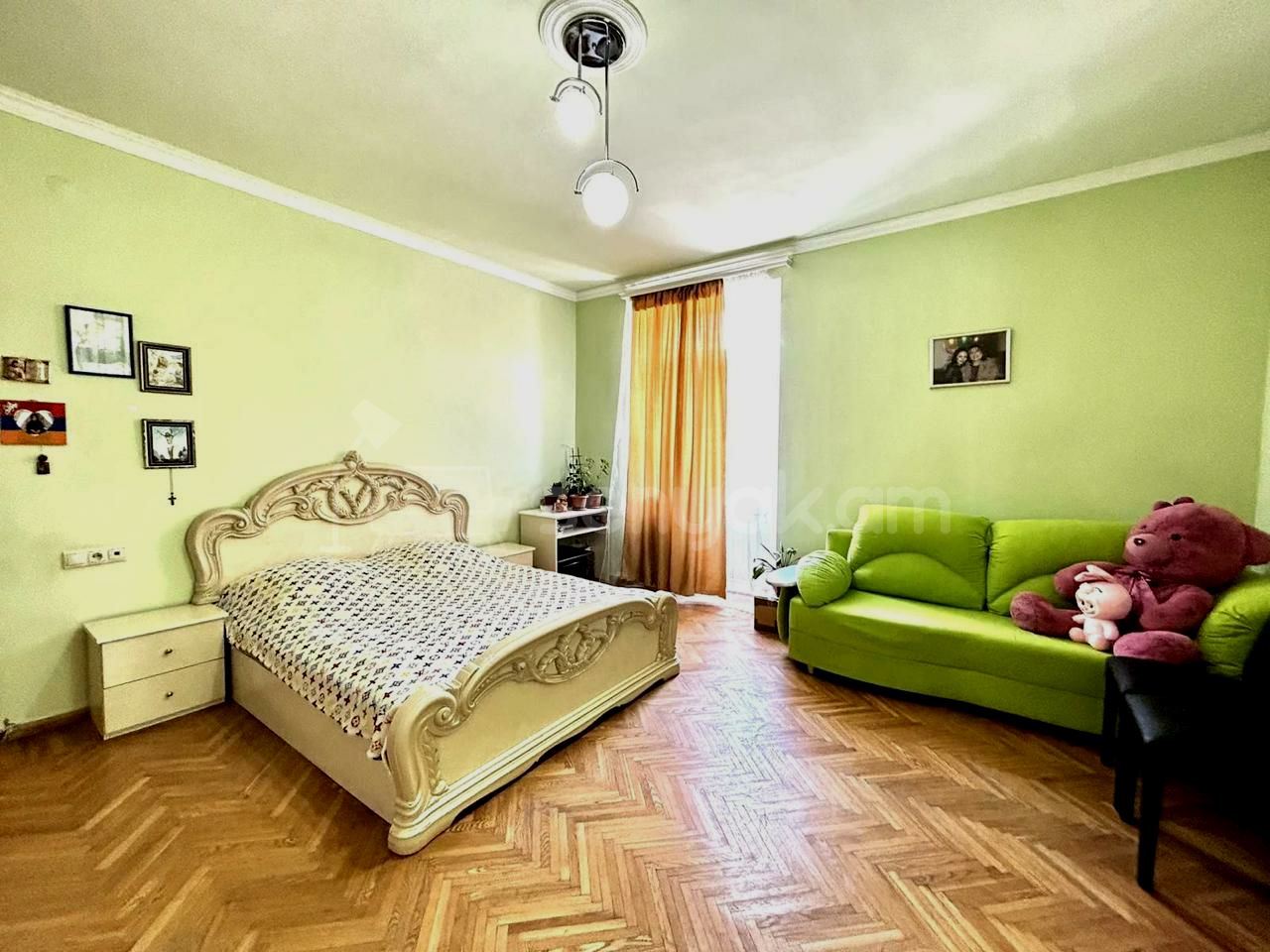 2 Սենյականոց Բնակարան Քարե Շենքում, 65քմ, 2/5 հարկ, Կապիտալ Վերանորոգված, Կահավորված