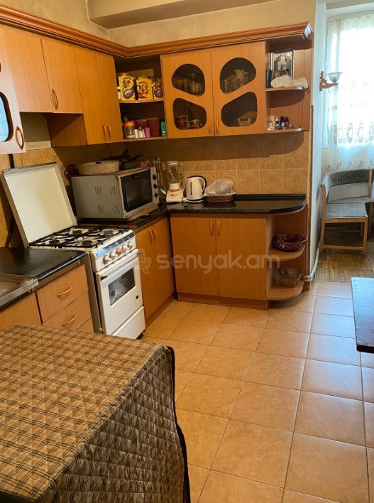 3 Սենյականոց Բնակարան, 83քմ, 3/9 հարկ, Կոսմետիկ Վերանորոգված, Կահավորված, Արևկող