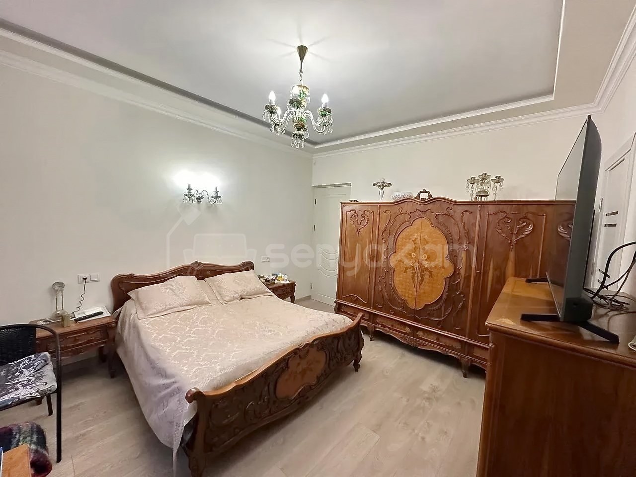 6 Սենյականոց Շքեղ Առանձնատուն, 220քմ, Ավտոտնակով