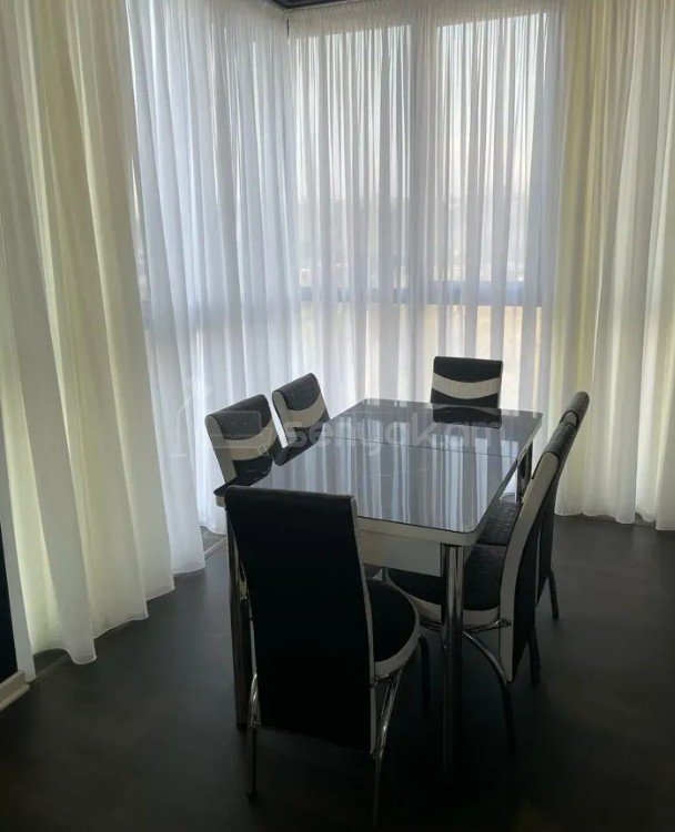 2 Սենյականոց Բնակարան Նորակառույցում, 50քմ, 12/16 հարկ, Դիզայներական Վերանորոգված, Կահավորված