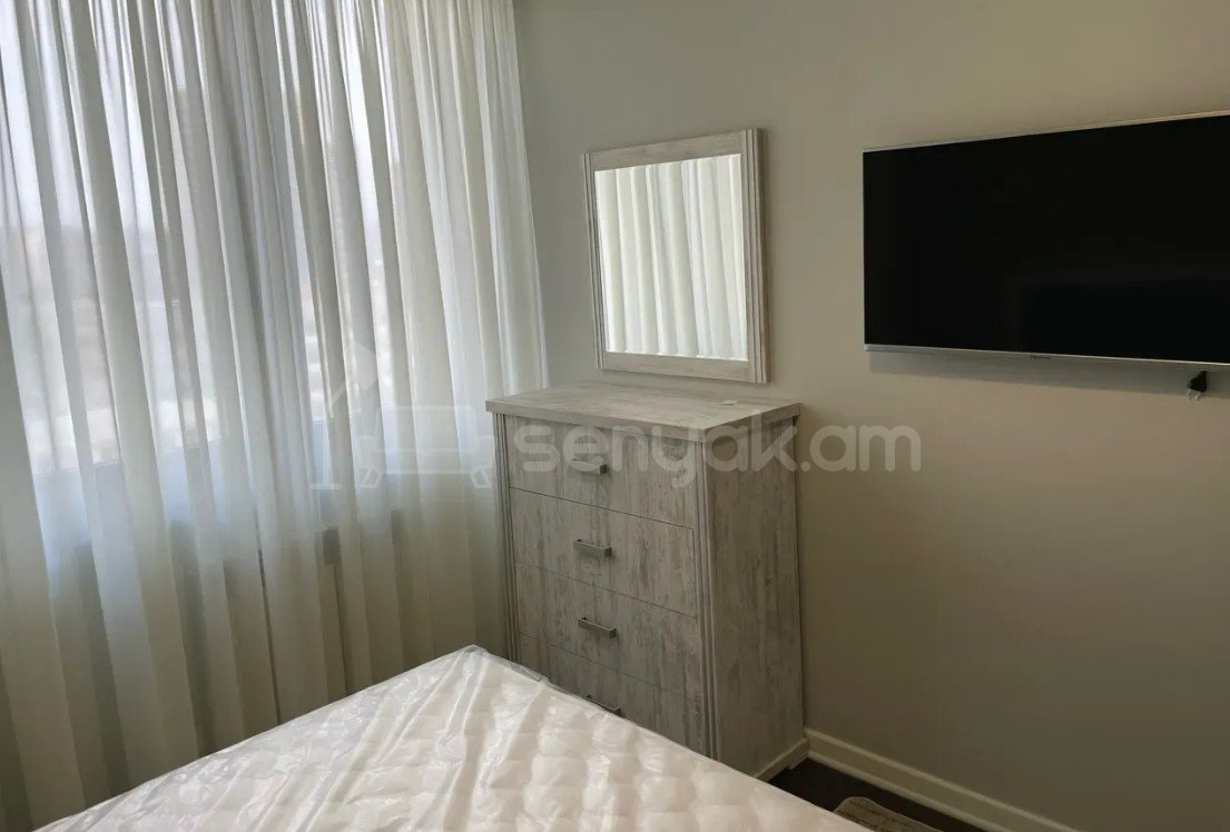 2 Սենյականոց Բնակարան Նորակառույցում, 50քմ, 12/16 հարկ, Դիզայներական Վերանորոգված, Կահավորված