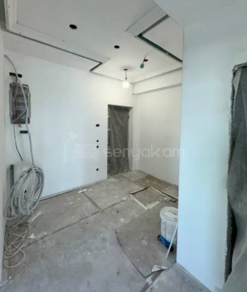 4 Սենյականոց Բնակարան, 97քմ, 13/14 հարկ, Դիզայներական Վերանորոգված