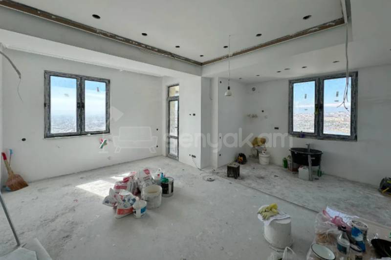 4 Սենյականոց Բնակարան, 97քմ, 13/14 հարկ, Դիզայներական Վերանորոգված