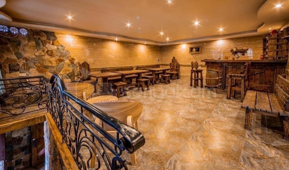 6 Սենյականոց Շքեղ Առանձնատուն, 200քմ, Լողավազանով