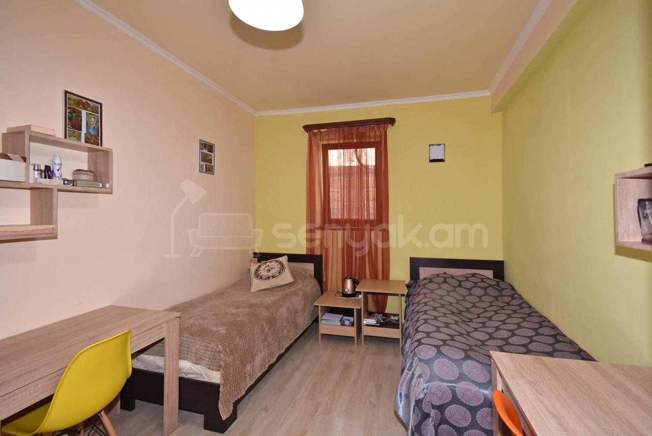 1 Սենյականոց Բնակարան Նորակառույց Քարե Շենքում, 25քմ, 2/4 հարկ, Կապիտալ Վերանորոգված, Կահավորված, Արևկող