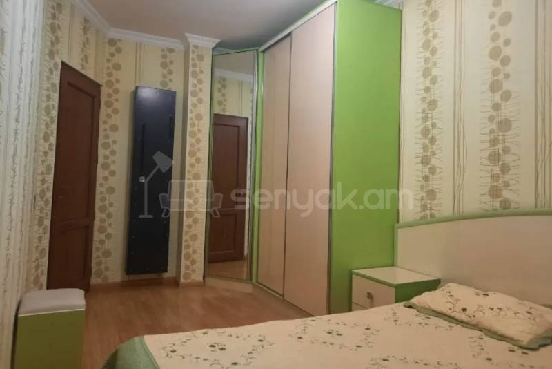 4 Սենյականոց Բնակարան Քարե Շենքում, 127քմ, 2/5 հարկ, Կապիտալ Վերանորոգված, Կահավորված, Արևկող