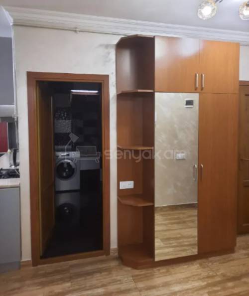4 Սենյականոց Բնակարան Քարե Շենքում, 127քմ, 2/5 հարկ, Կապիտալ Վերանորոգված, Կահավորված, Արևկող
