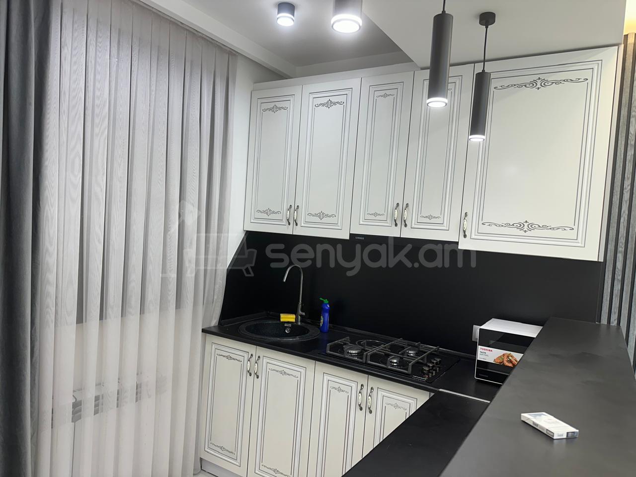 2 Սենյականոց Բնակարան, 52քմ, 8/12 հարկ, Դիզայներական Վերանորոգված, Կահավորված