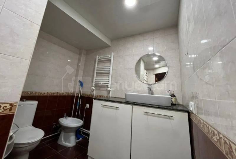 4 Սենյականոց Բնակարան, 120քմ, 10/13 հարկ, Կապիտալ Վերանորոգված, Կահավորված, Արևկող