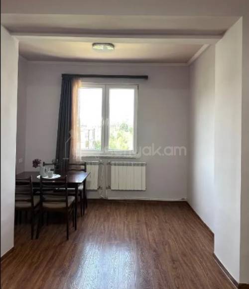 2 Սենյականոց Բնակարան Քարե Շենքում, 65քմ, 4/4 հարկ, Կապիտալ Վերանորոգված, Կահավորված