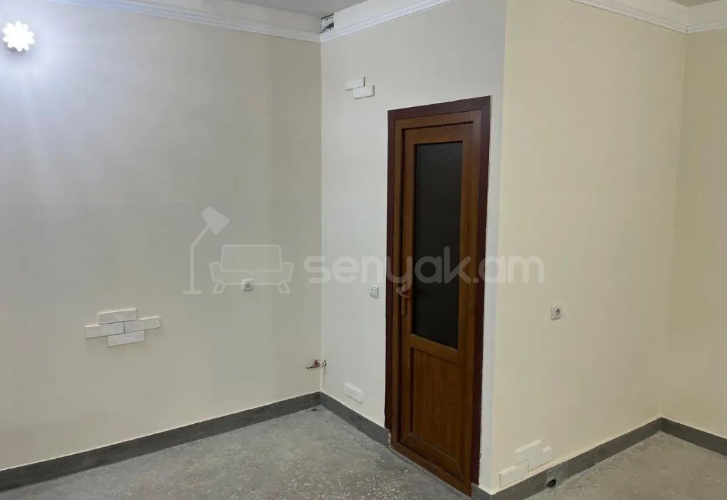 Առևտրի Տարածք, 55քմ, Կապիտալ Վերանորոգված