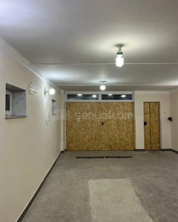 Առևտրի Տարածք, 55քմ, Կապիտալ Վերանորոգված