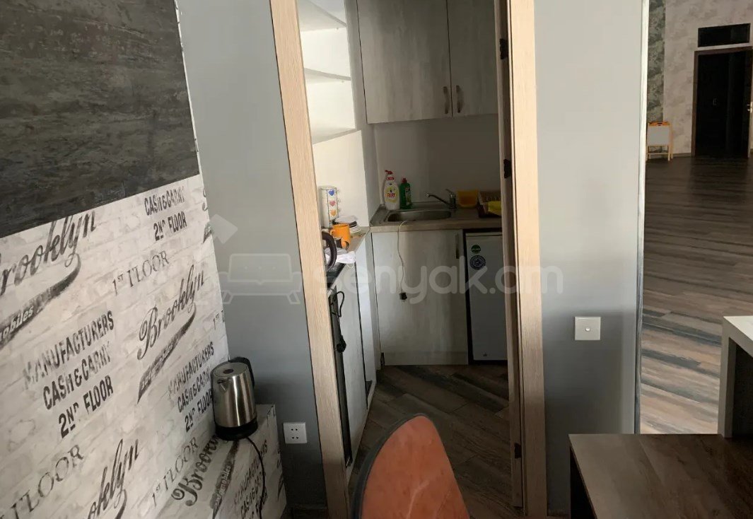 Առևտրի Տարածք, 130քմ, Կապիտալ Վերանորոգված