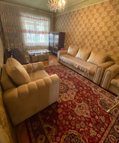3 Սենյականոց Բնակարան Քարե Շենքում, 60քմ, 1/5 հարկ, Կոսմետիկ Վերանորոգված