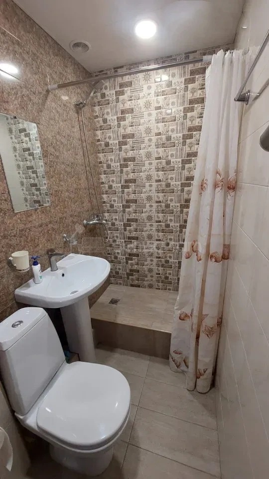 2 Սենյականոց Բնակարան Քարե Շենքում, 38քմ, 3/5 հարկ, Կոսմետիկ Վերանորոգված, Կահավորված