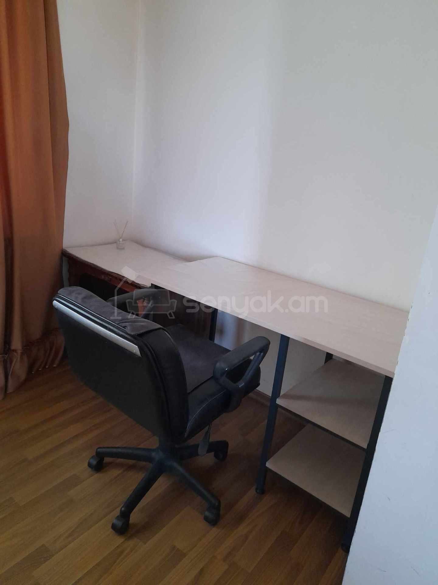 2 Սենյականոց Բնակարան, 65քմ, 12/14 հարկ, Նորմալ Վիճակում, Կահավորված, Արևկող