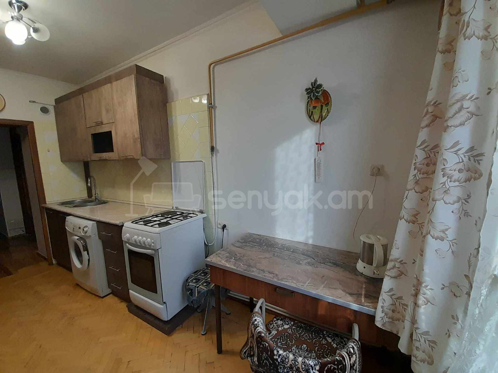 2 Սենյականոց Բնակարան, 65քմ, 12/14 հարկ, Նորմալ Վիճակում, Կահավորված, Արևկող