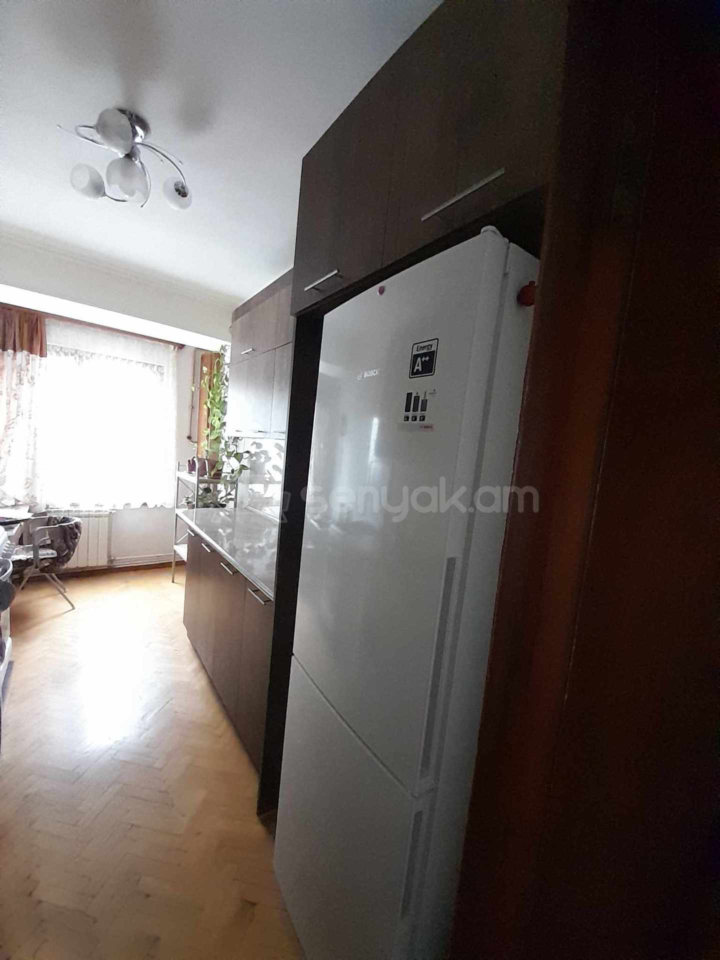 2 Սենյականոց Բնակարան, 65քմ, 12/14 հարկ, Նորմալ Վիճակում, Կահավորված, Արևկող