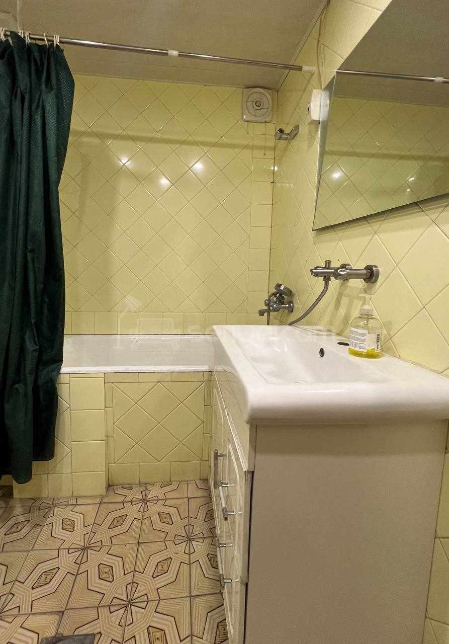 2 Սենյականոց Բնակարան, 65քմ, 12/14 հարկ, Նորմալ Վիճակում, Կահավորված, Արևկող