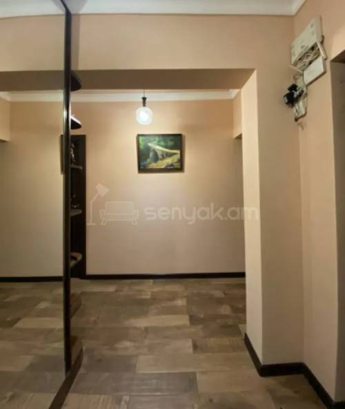 4 Սենյականոց Բնակարան, 100քմ, 2/9 հարկ, Կապիտալ Վերանորոգված