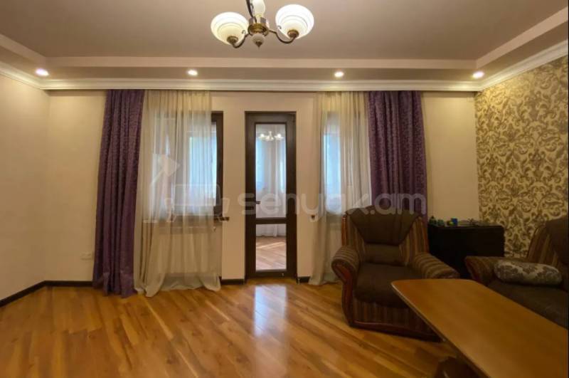 4 Սենյականոց Բնակարան, 100քմ, 2/9 հարկ, Կապիտալ Վերանորոգված