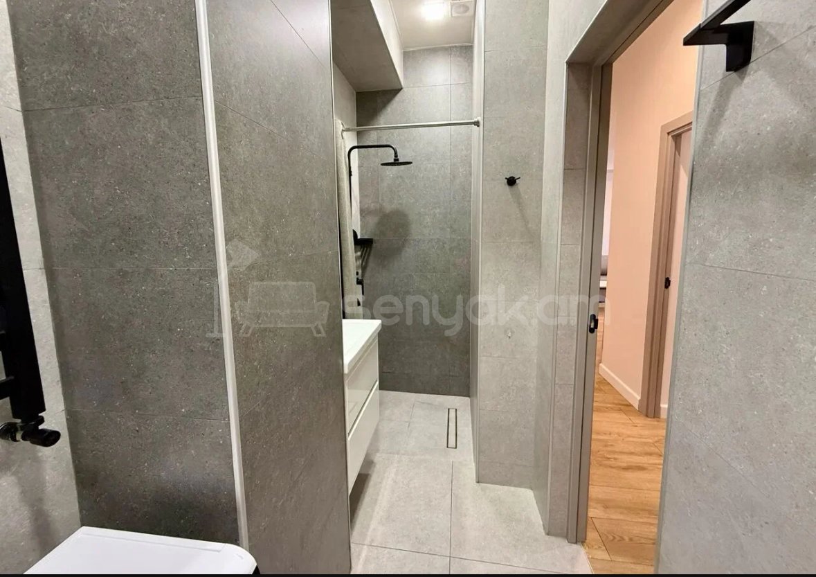 3 Սենյականոց Բնակարան Նորակառույցում, 65քմ, 6/8 հարկ, Կապիտալ Վերանորոգված, Կահավորված, Արևկող