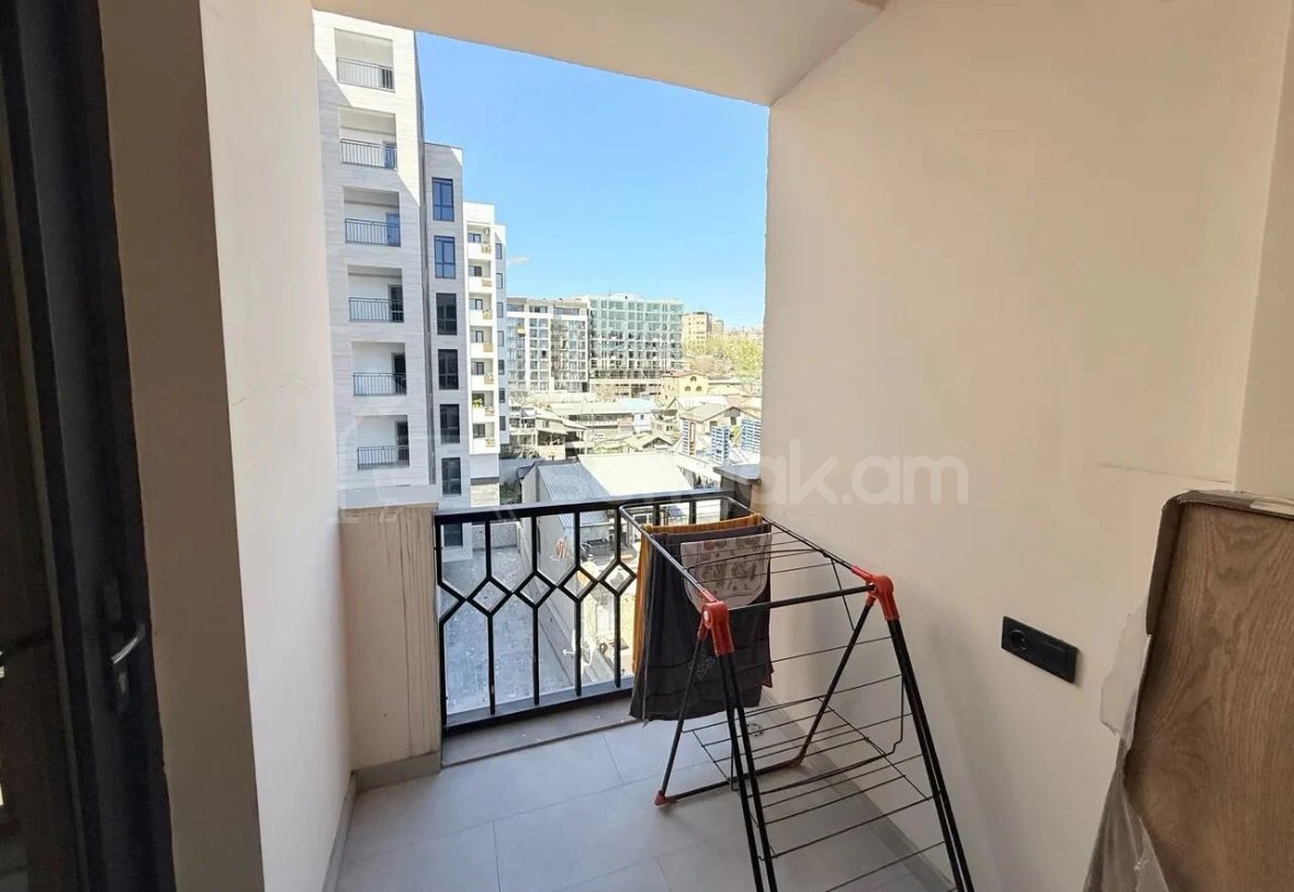 3 Սենյականոց Բնակարան Նորակառույցում, 65քմ, 6/8 հարկ, Կապիտալ Վերանորոգված, Կահավորված, Արևկող