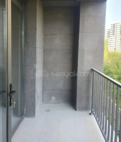 4 Սենյականոց Բնակարան Նորակառույցում, 111քմ, 4/16 հարկ, Զրոյական Վիճակում