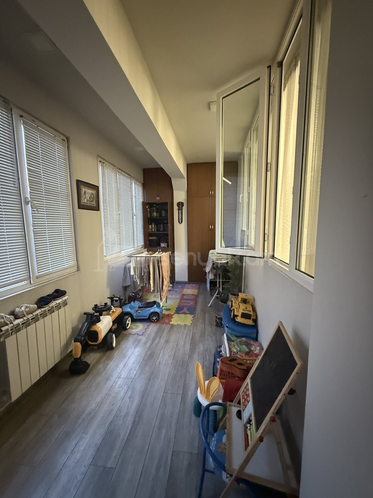 3 Սենյականոց Բնակարան, 95քմ, 3/9 հարկ, Կապիտալ Վերանորոգված