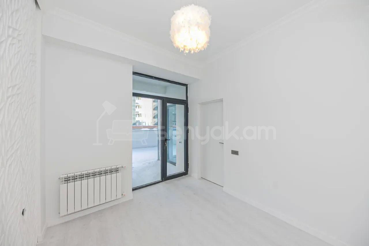 3 Սենյականոց Բնակարան Նորակառույցում, 85քմ, 4/18 հարկ, Կապիտալ Վերանորոգված