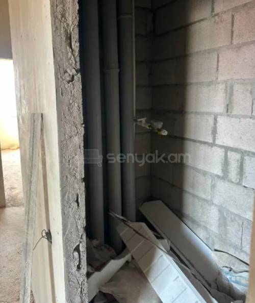 4 Սենյականոց Բնակարան Նորակառույցում, 102քմ, 3/6 հարկ, Զրոյական Վիճակում
