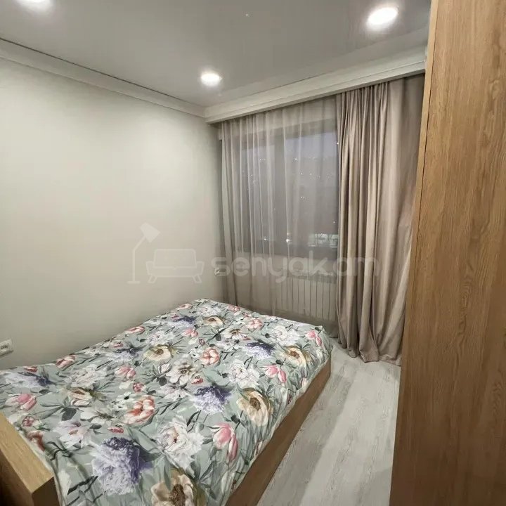 2 Սենյականոց Բնակարան, 50քմ, 4/9 հարկ, Կապիտալ Վերանորոգված, Կահավորված, Արևկող