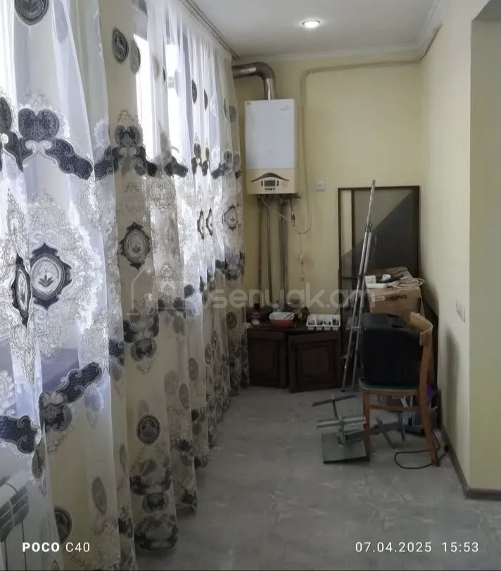 2 Սենյականոց Բնակարան Քարե Շենքում, 46քմ, 4/5 հարկ, Կապիտալ Վերանորոգված, Կահավորված, Արևկող