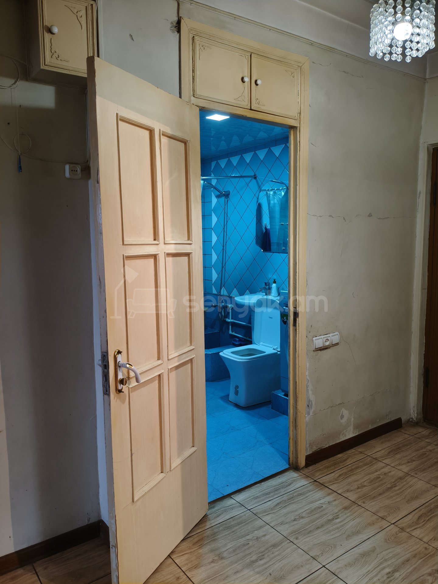 2 Սենյականոց Բնակարան, 56քմ, 4/9 հարկ, Նորմալ Վիճակում, Կահավորված, Արևկող